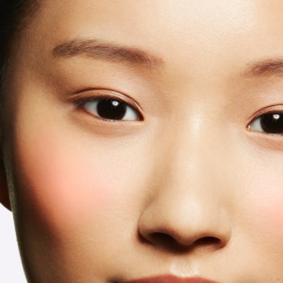 M.A.C. COSMETICS GLOW PLAY CUSHIONY BLUSH pinky cute cushion blush makeup NWT - Picture 11 of 16